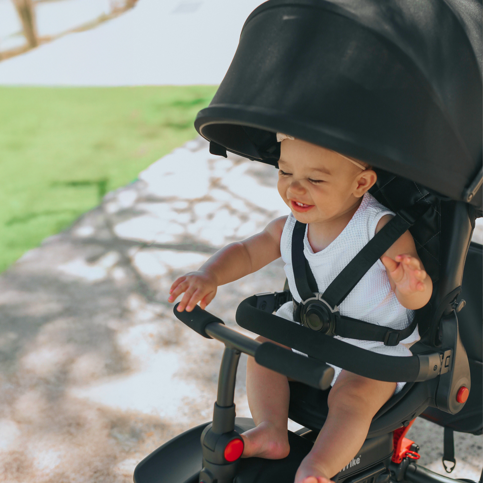 Limited Edition: smarTrike x Kelly Anna STR7 Stroller Trike Limited Edition: smarTrike x Kelly Anna STR7 Stroller Trike