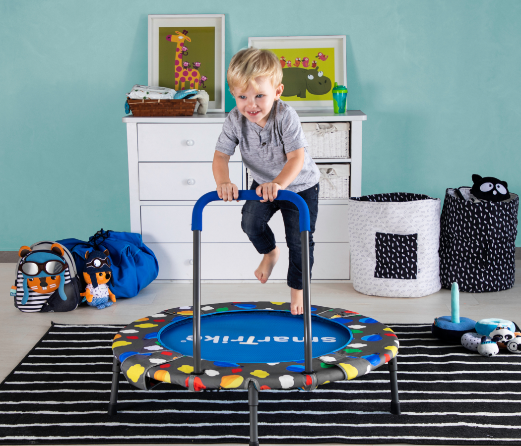 3 in 1 Activity Center: Trampoline & Ball Pit – Smartrike EU